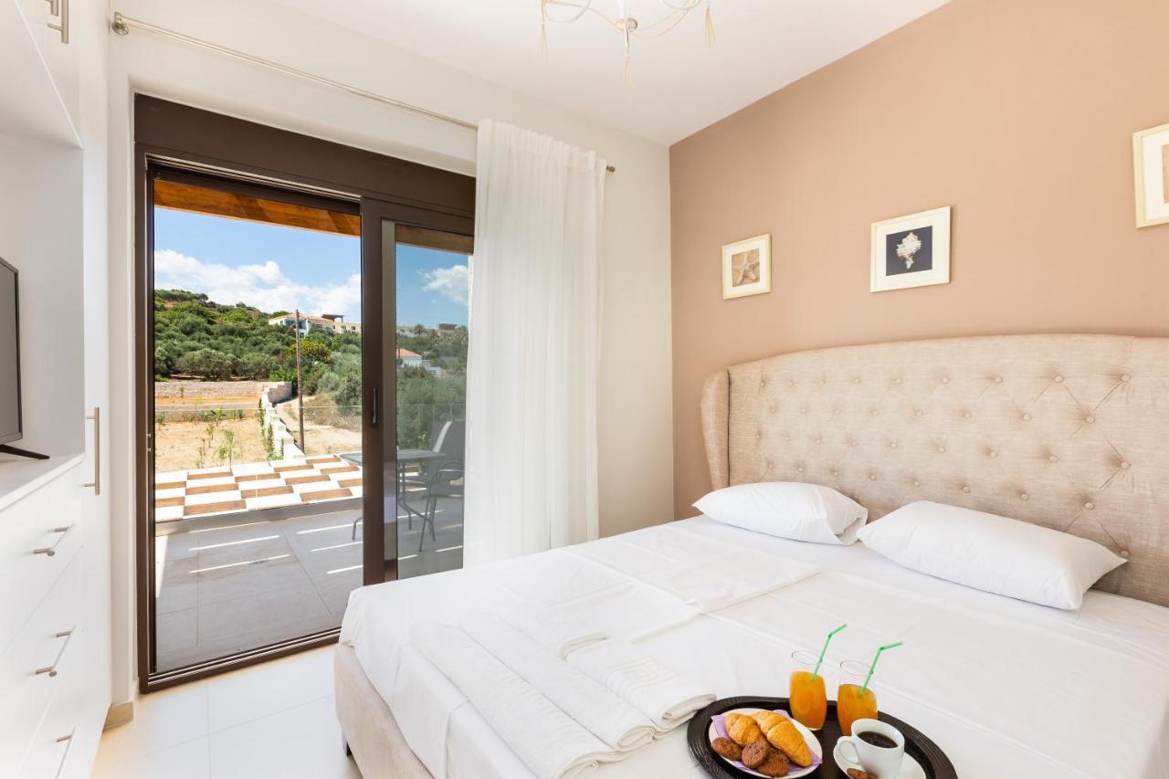 אלמירידה Eudora Luxury Stone Villa מראה חיצוני תמונה