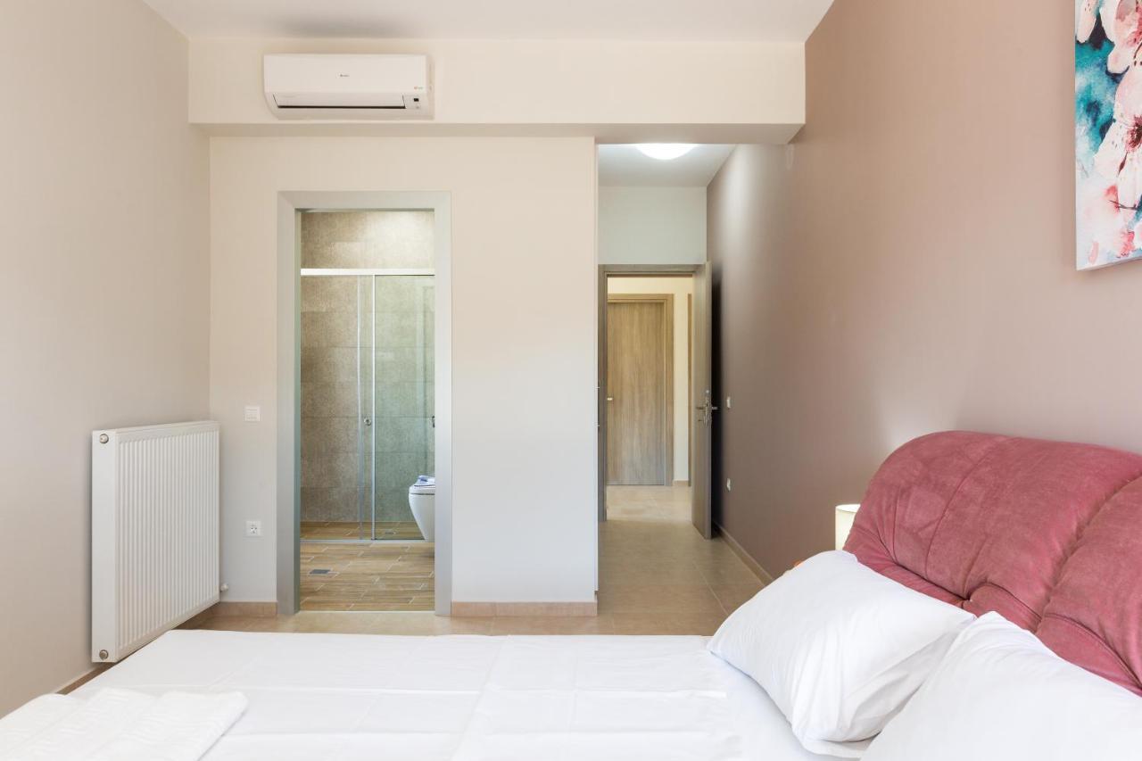 אלמירידה Eudora Luxury Stone Villa מראה חיצוני תמונה
