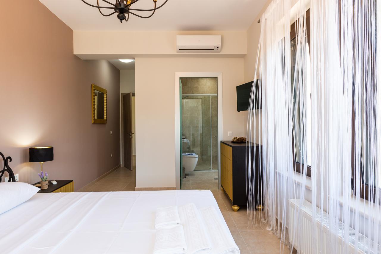 אלמירידה Eudora Luxury Stone Villa מראה חיצוני תמונה
